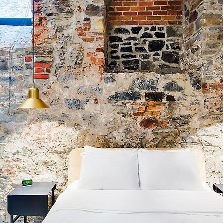 Apartament Les Lofts Notre-Dame - Par Les Lofts Vieux-Quebec Zewnętrze zdjęcie